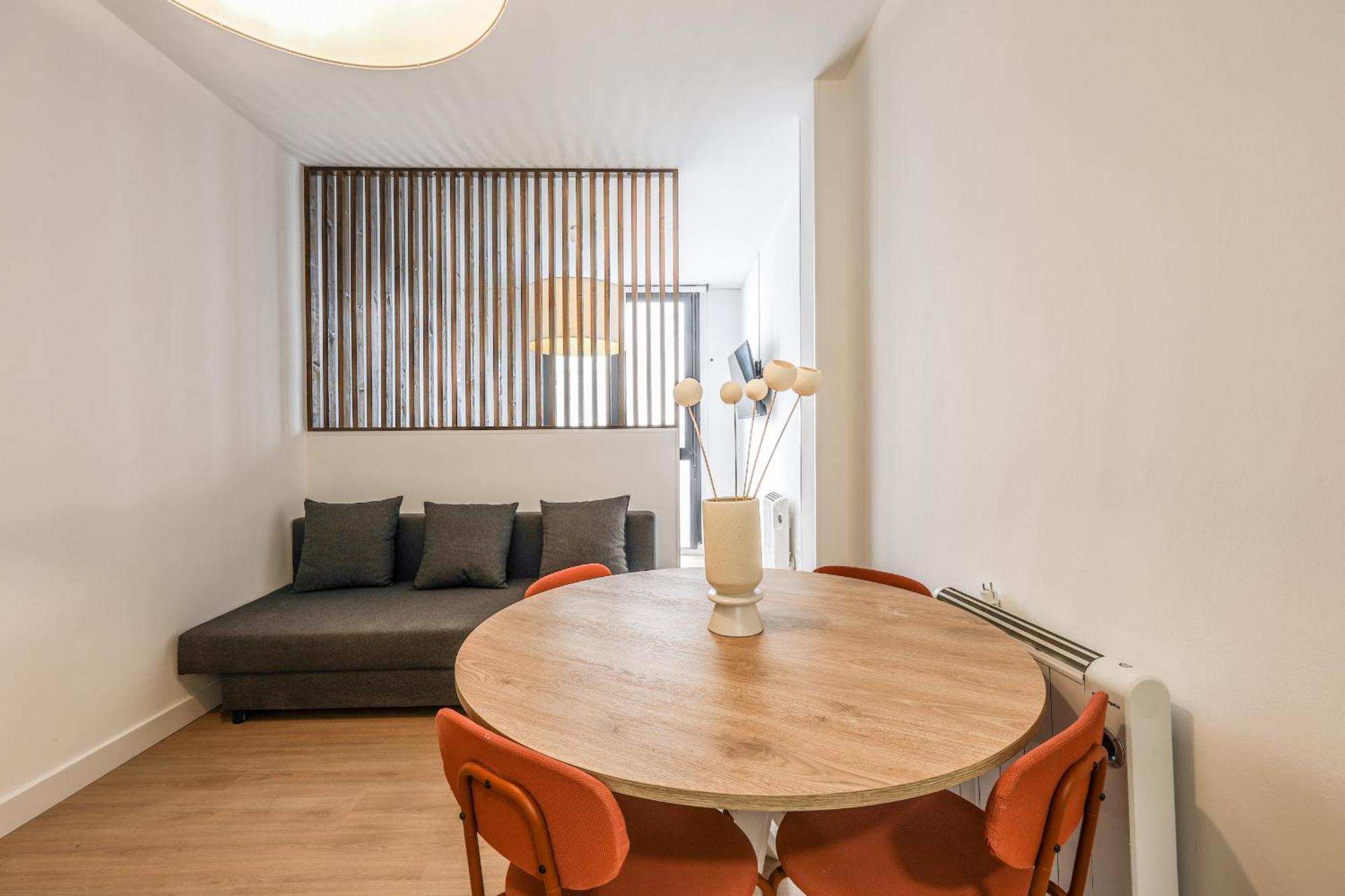 Pequeno Apartamento Reformado En Tirso De Molina Alquiler Temporal Madryt Zewnętrze zdjęcie